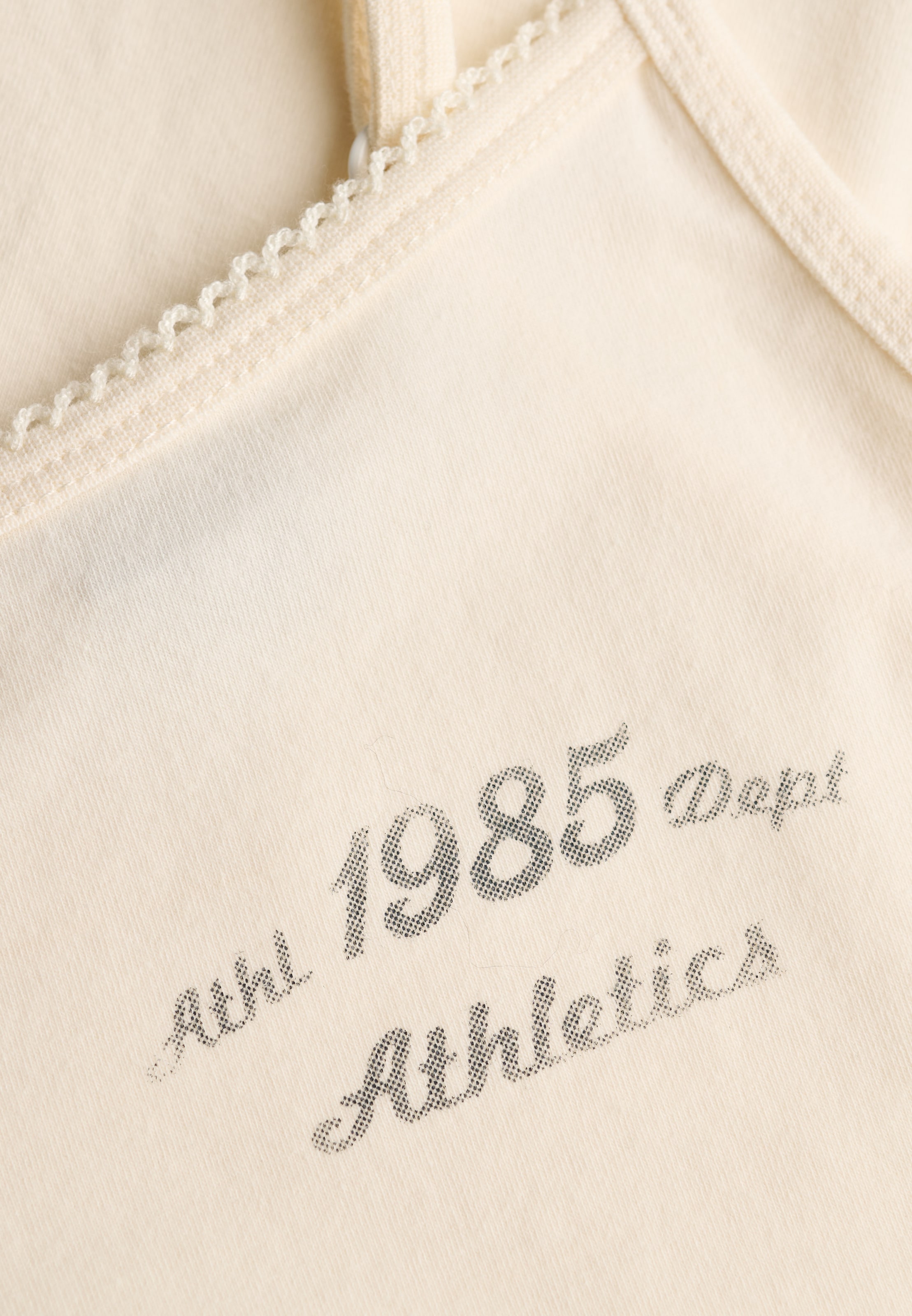 Haut 'Athletics Essentials' Superdry & Co en blanc