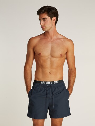 Calvin Klein Swimwear Badeshorts 'Intense Power' in Blau: Vorderseite