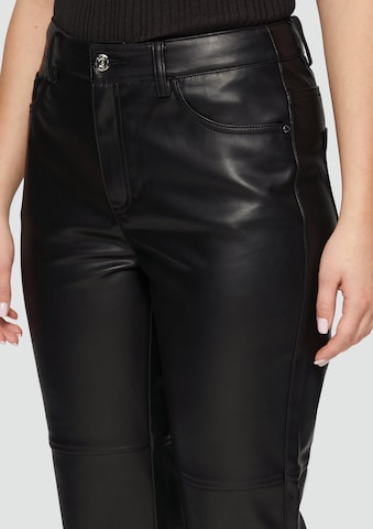 s.Oliver Regular Trousers in Black