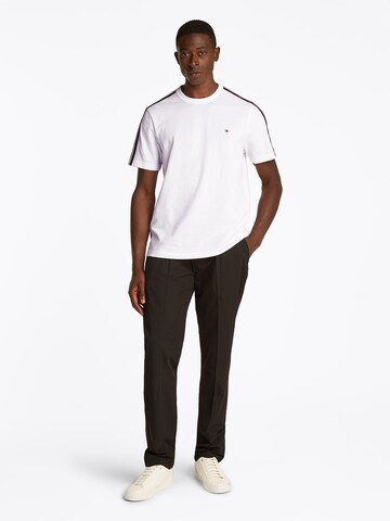 TOMMY HILFIGER Μπλουζάκι 'GLOBAL STRIPE' σε λευκό