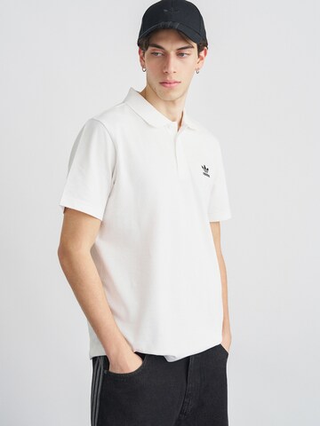 ADIDAS ORIGINALS Majica 'ESS' | črna barva