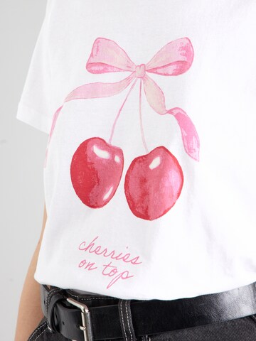 PIECES T-Shirt 'PCSCARLETT' in Weiß