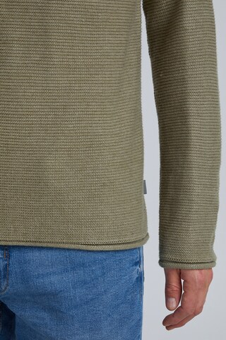 Pull-over !Solid en vert