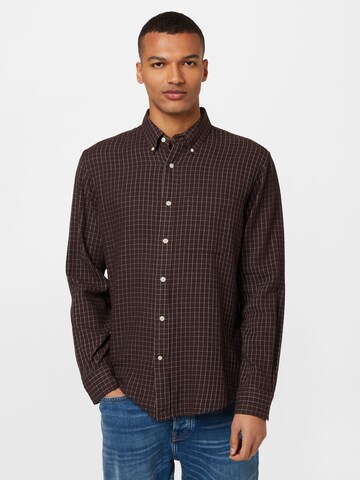 Club Monaco Regular fit Button Up Shirt in Brown: front