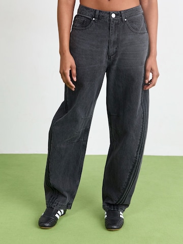 Baggy Jean ADIDAS ORIGINALS en noir : devant