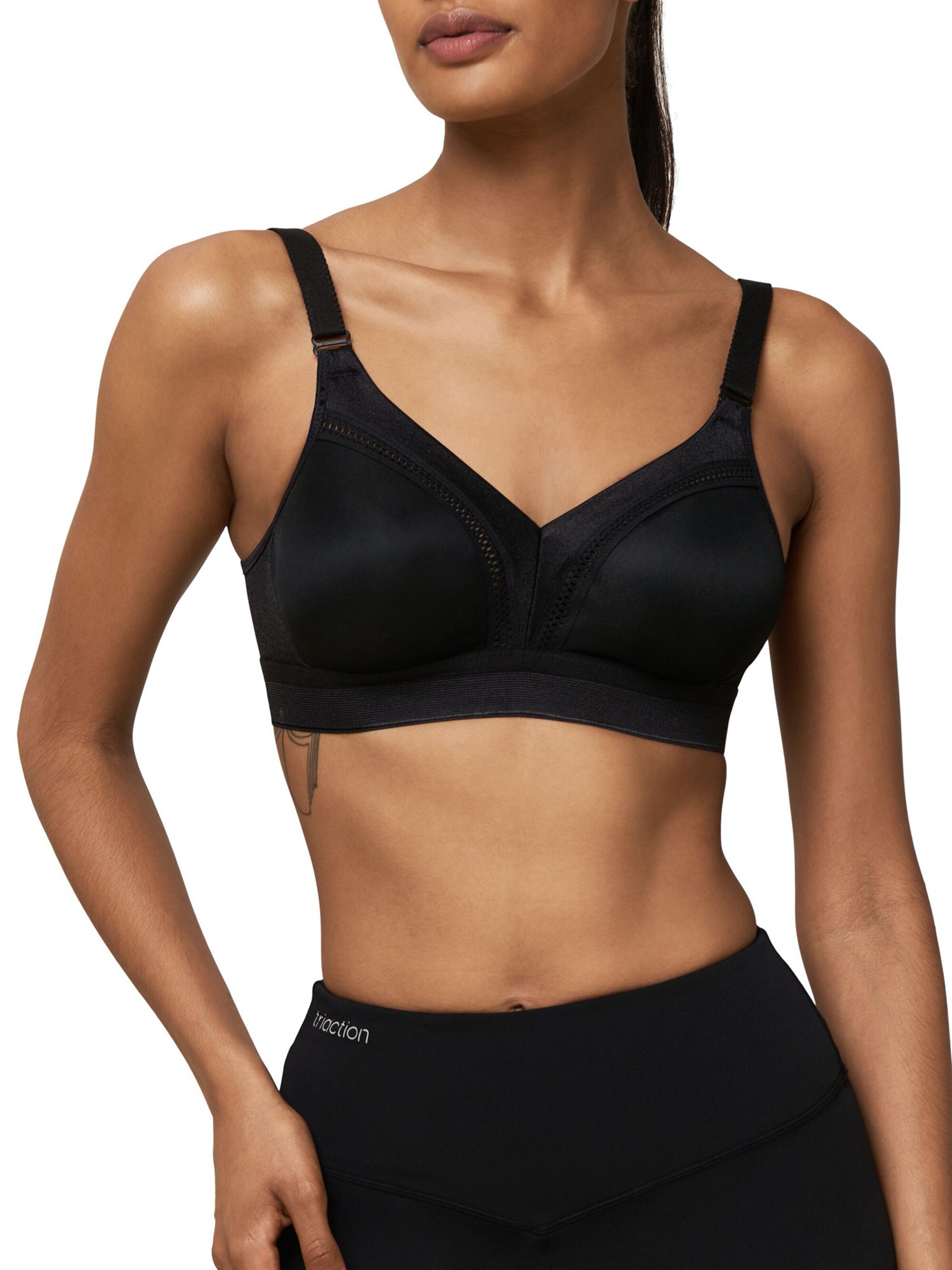 TRIUMPH High Support Sports bra ' Triaction Workout ' in Black: front