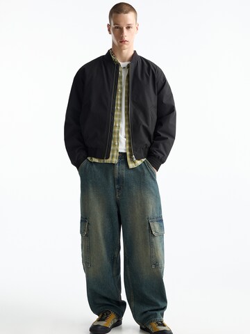 Pull&Bear Jacke in Schwarz