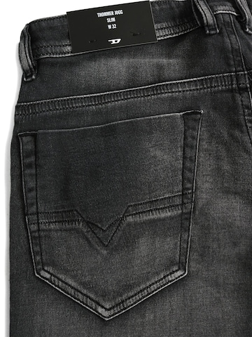 DIESEL Slimfit Jeans 'THOMMER'‌‌‌‌‌‌‌‌‌ in Grau