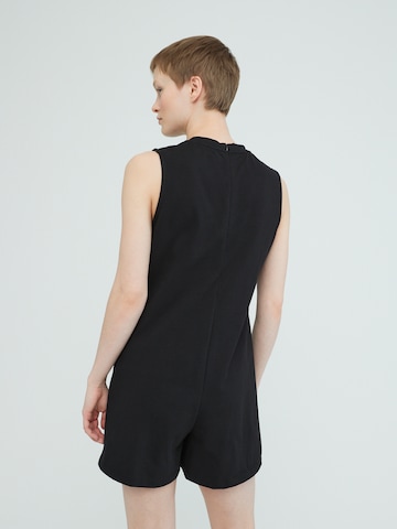 EDITED Jumpsuit 'Pauleen' i svart