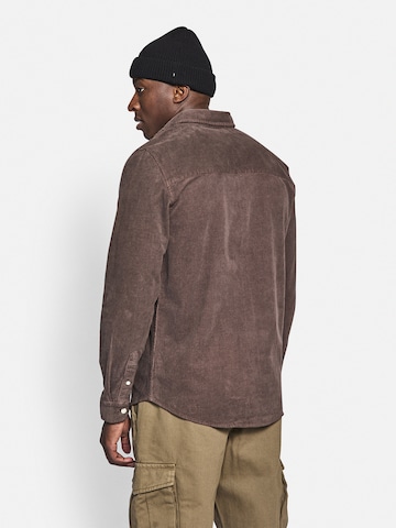 Redefined Rebel Regular fit Button Up Shirt 'Park' in Brown