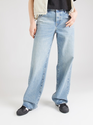 Superdry Regular Jeans in Blauw: voorkant