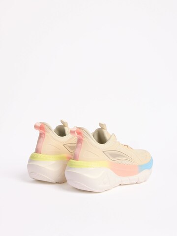 Friends Like These Низкие кроссовки в Белый