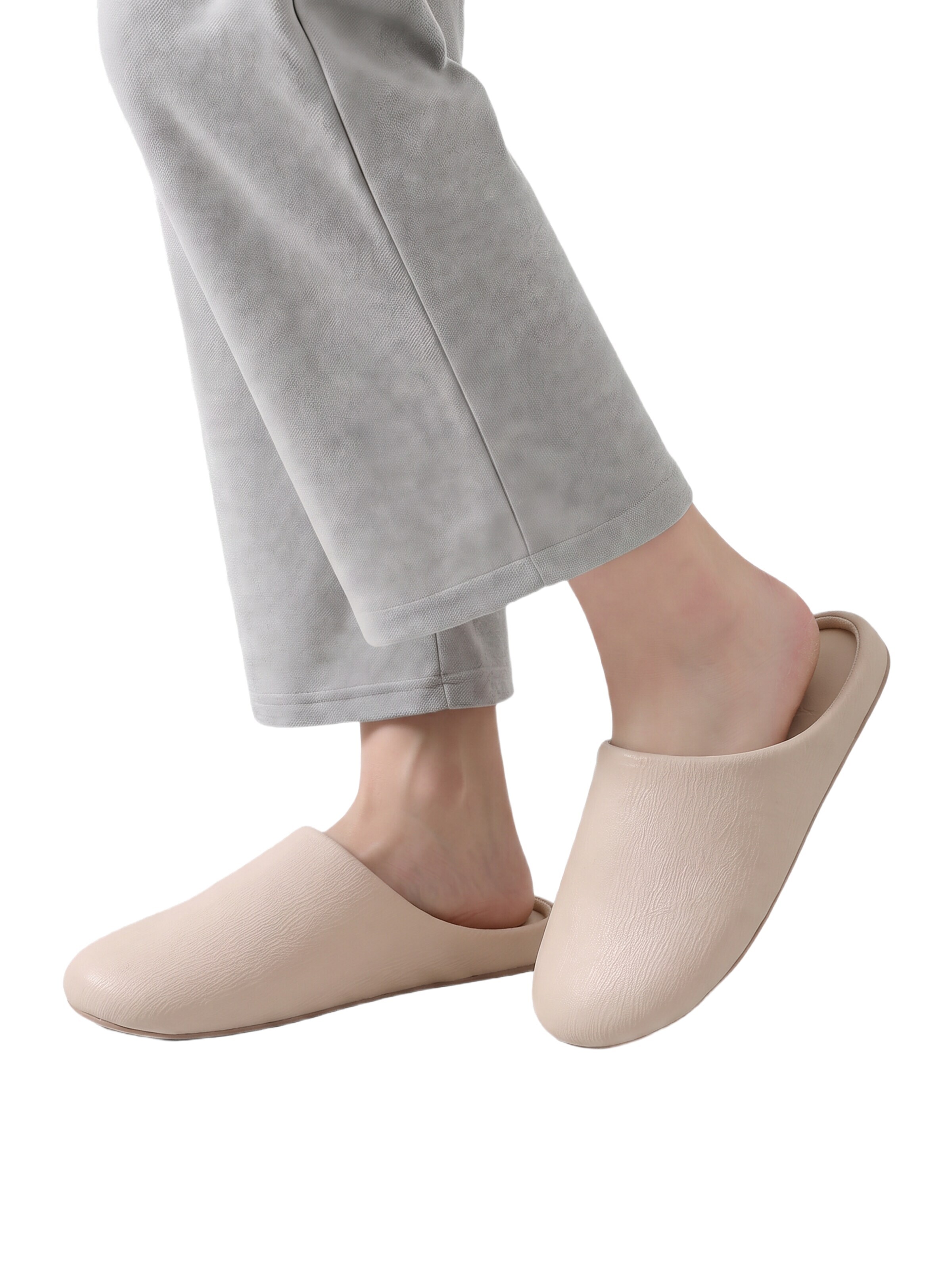 BONVERANO Slippers in Beige