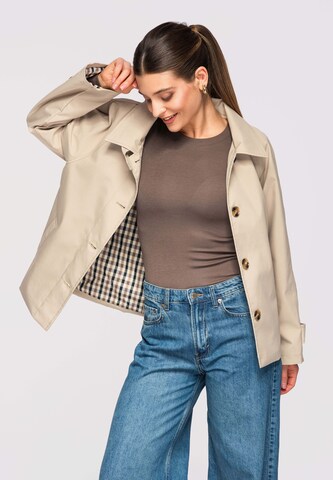 Ombre Between-seasons coat 'OW-COLC-0118' in Beige