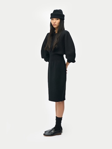 Abito 'Cashmere Sculptural Dress' di GOBI Cashmere in nero