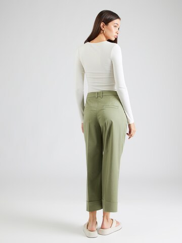 Loosefit Pantalon à plis s.Oliver en vert