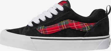 Baskets basses 'Knu Skool' VANS en noir : devant