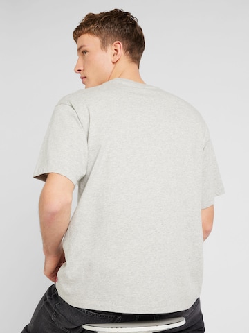 LEVI'S ® Shirt 'LSE Vintage Fit GR Tee' in Grau