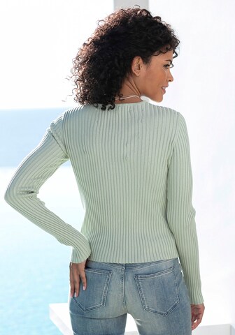 LASCANA Sweater in Green