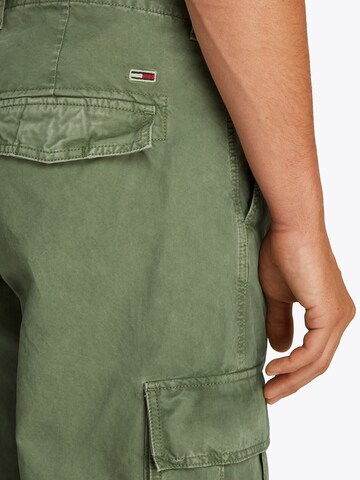 Tommy Jeans Loosefit Kapsáče 'JAIMIE' – zelená