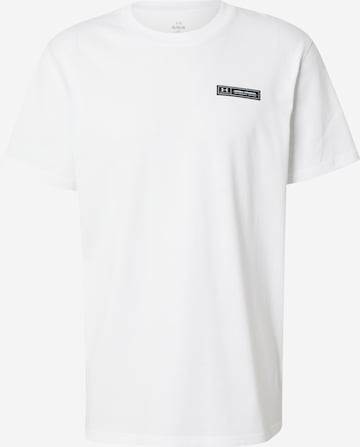 T-Shirt fonctionnel UNDER ARMOUR en blanc : devant