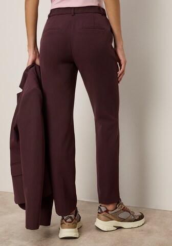 Tamaris Slim fit Pleated Pants in Red