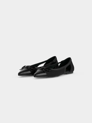 Anna Field Ballet Flats in Black