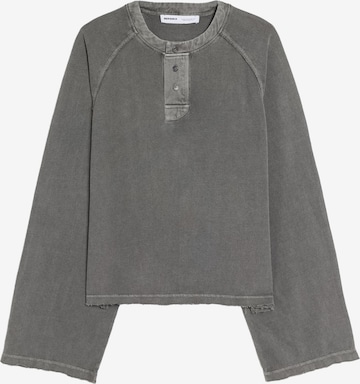 T-Shirt Bershka en gris : devant