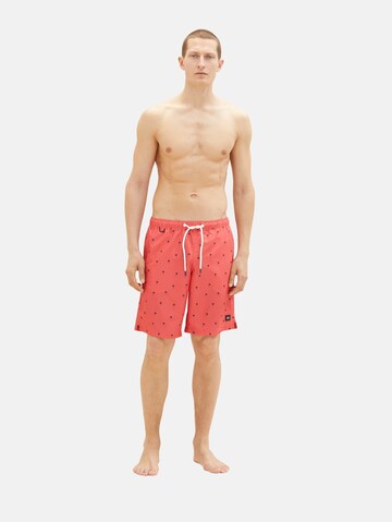 TOM TAILOR Zwemshorts in Rood
