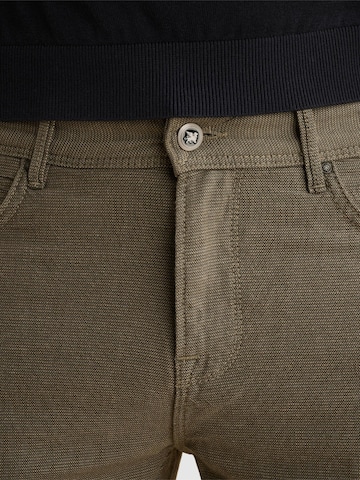 regular Pantaloni 'V7 regular fit pants' di VANGUARD in beige