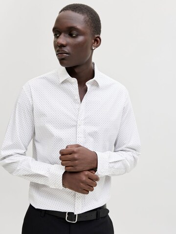 Coupe regular Chemise JACK & JONES en blanc