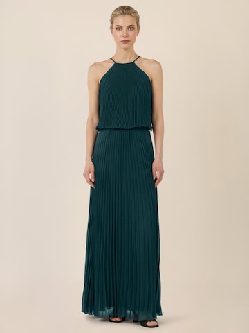 APART Kleid in Grün: Vorderseite