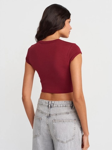 Dilvin T-Shirts in Rot