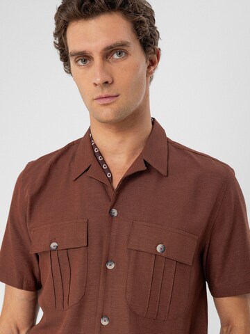 Antioch Regular fit Button Up Shirt in Brown