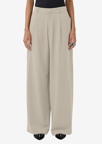 QS Wide Leg Laskoshousut värissä beige: etupuoli
