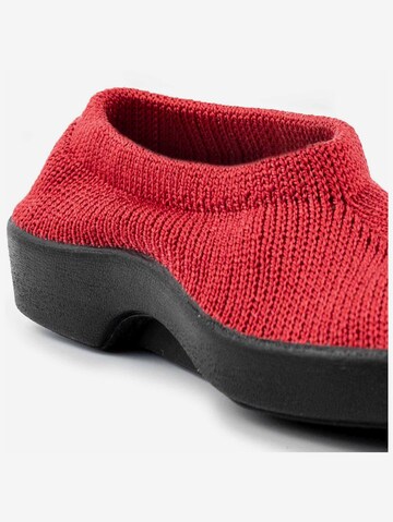 Arcopedico Slipper in Rot