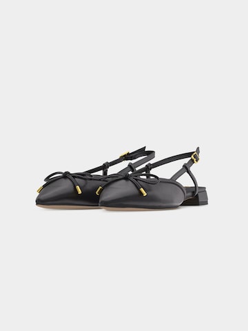 Balerini cu curea glezna 'Sensa15' de la CLARKS pe negru: față