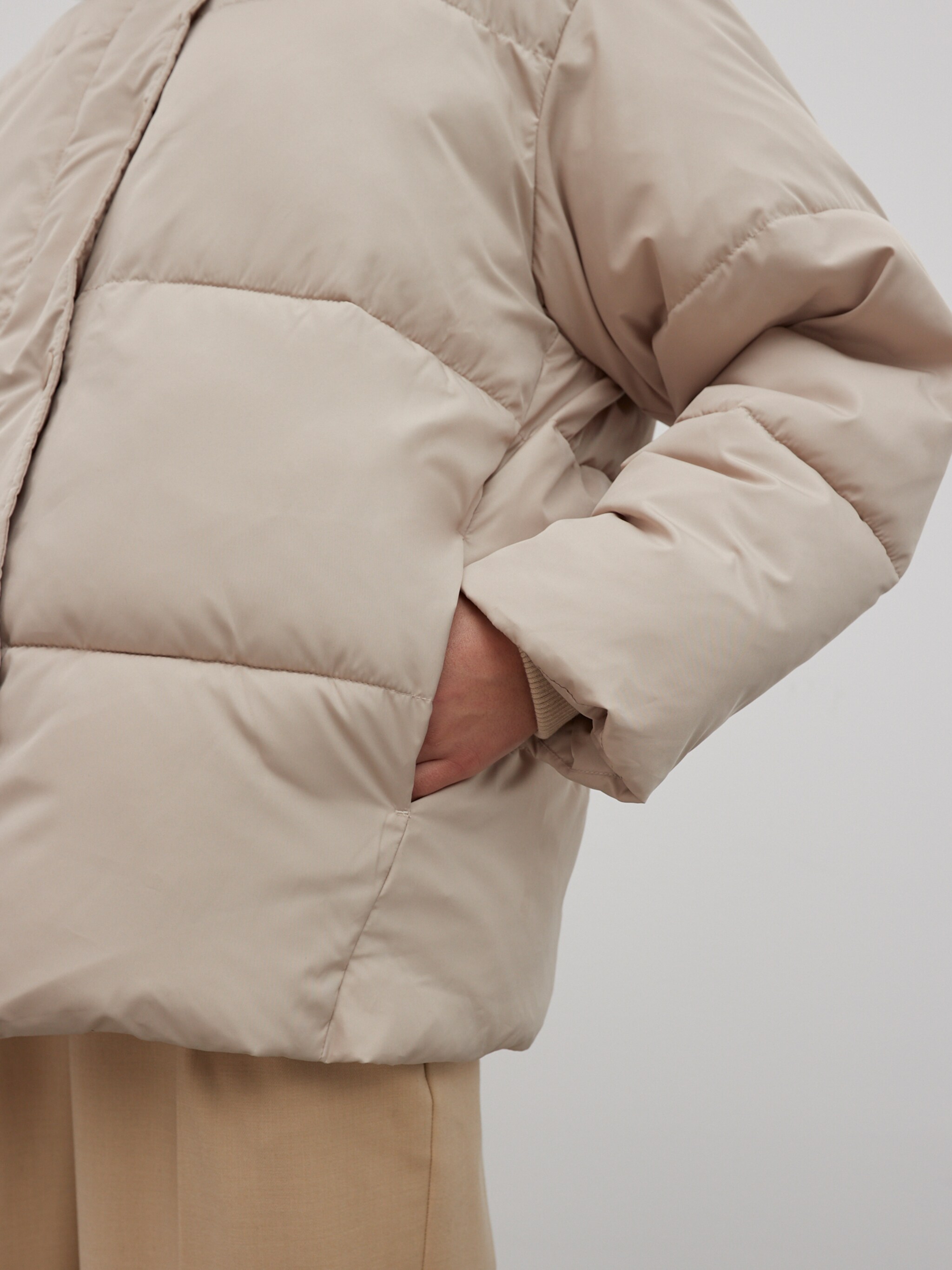 EDITED Producten Tussenjas 'Bay' Beige