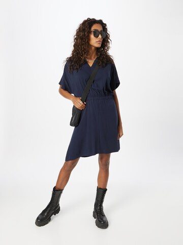 Robe 'Juara' ARMEDANGELS en bleu