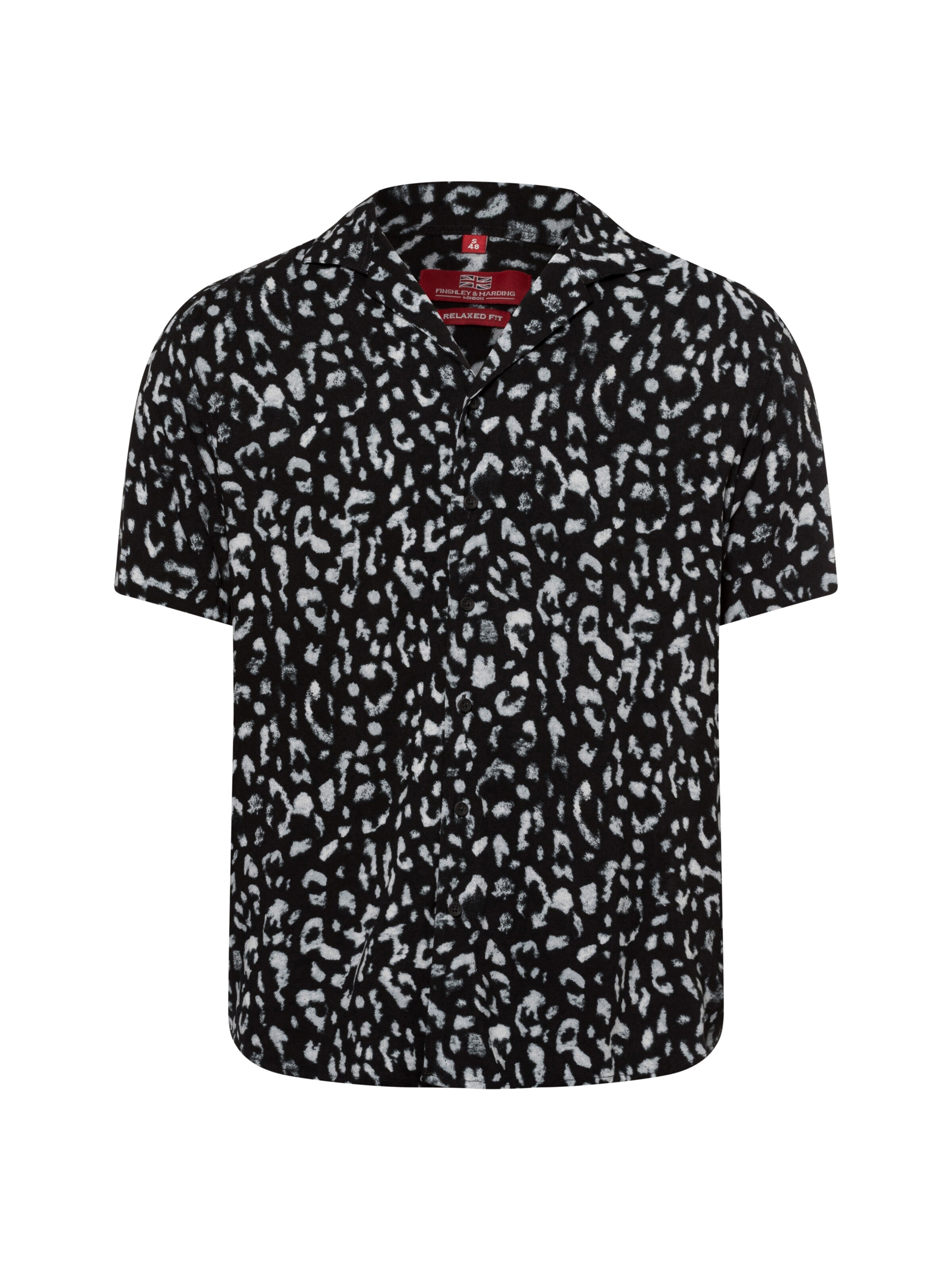 Finshley & Harding London Regular fit Button Up Shirt in Black: front