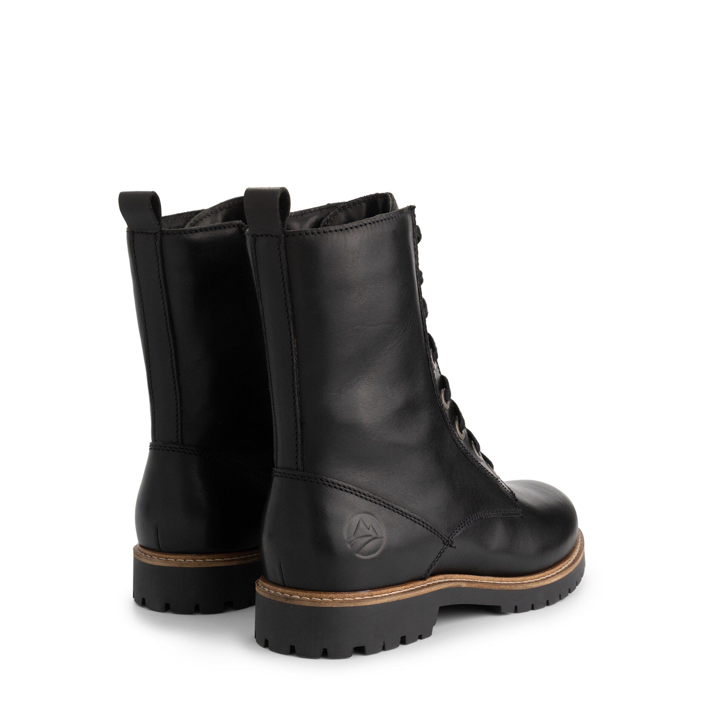 Travelin Lace-up bootie 'Forsol' in Black