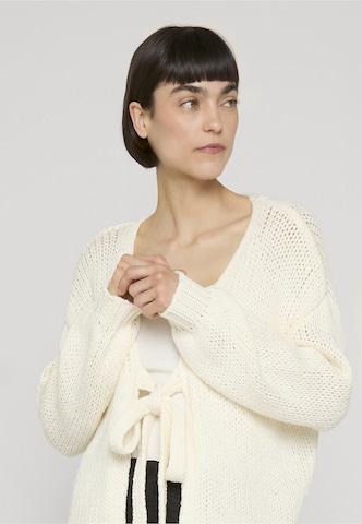 Estelou Knit cardigan in White