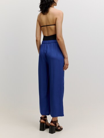 EDITED Wide leg Broek 'Nona' in Blauw