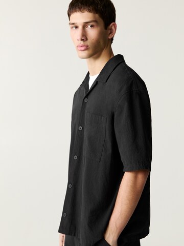 Comfort Fit Cămașă de la Pull&Bear pe negru