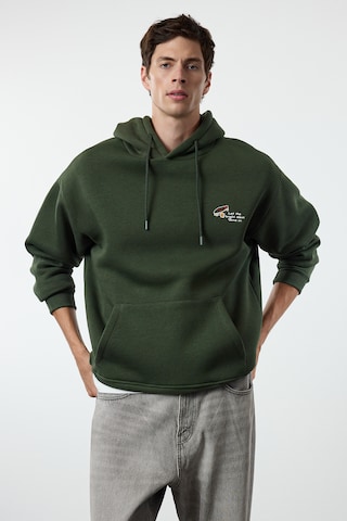 Trendyol Sweatshirt in Grün: Vorderseite