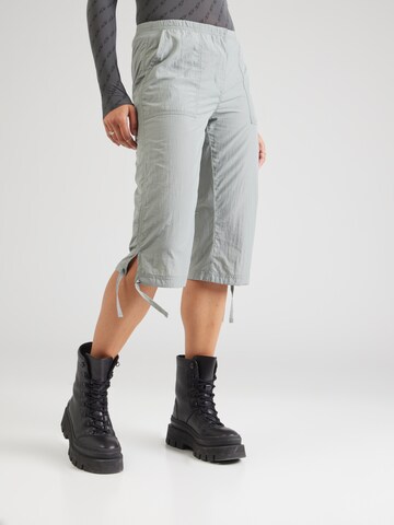 WEEKDAY Regular Pants in Grey: front