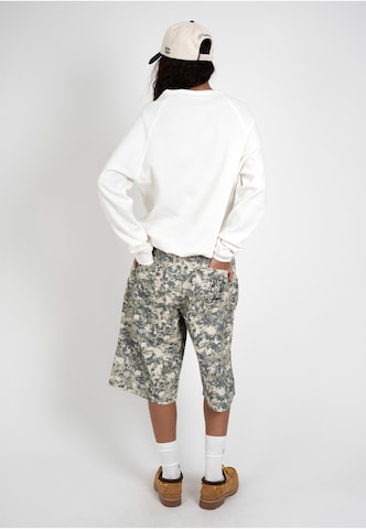 T-Shirt 'Terrace' Prohibited en blanc