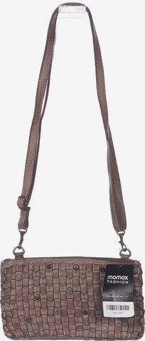 DARLING HARBOUR Handtasche klein Leder One Size in Braun: predná strana