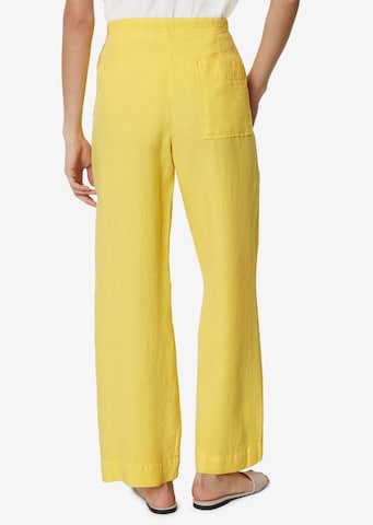 Marc O'Polo Loose fit Pants in Yellow