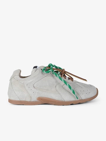 GISEL MOIRE Sneakers laag 'G88' in Beige